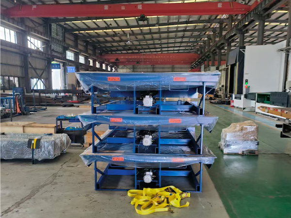 玻璃纖維增強(qiáng)塑料夾砂管